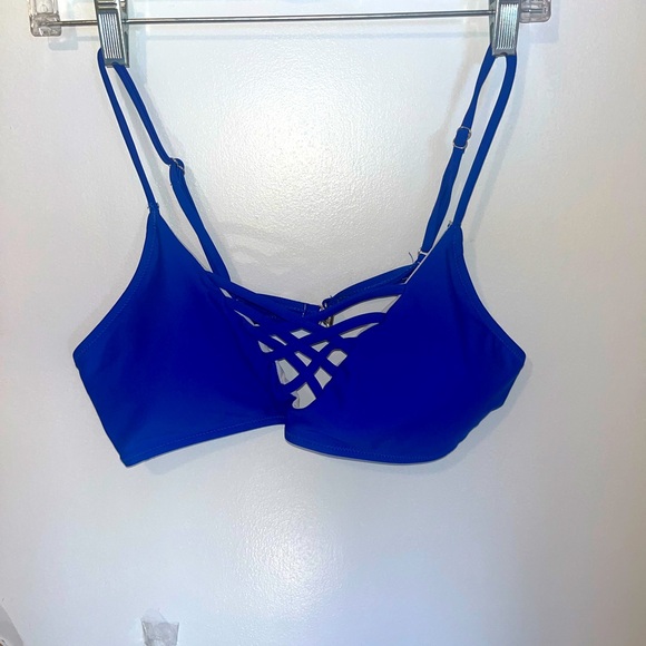 Girls  bikini Blue and White. Size XL. Polyamid/Elastin. Like New👙 - Picture 6 of 12